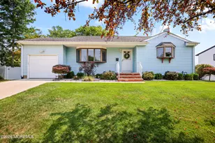 6 Forsgate Dr, Freehold, NJ 07728 - Photo 1
