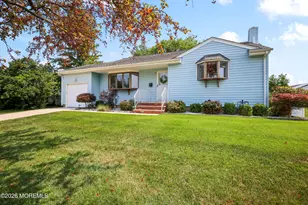 6 Forsgate Dr, Freehold, NJ 07728 - Photo 3