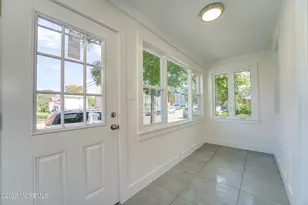 54 Main St, Keyport, NJ 07735 - Photo 3