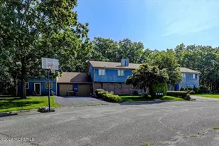10 Seagull Ln, Howell Township, NJ 07731 - Photo 5