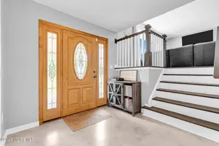 36 Essie Dr, Matawan, NJ 07747 - Photo 9