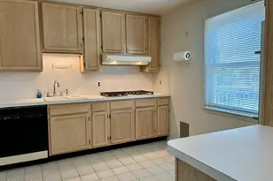 33 Freeman Ct, Toms River Township, NJ 08753 - Photo 9