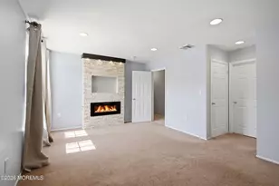 702 Carnation Dr, Brick, NJ 08724 - Photo 15
