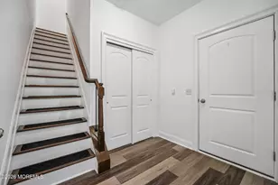 16 Emily Ct, Hazlet Township, NJ 07730 - Photo 3