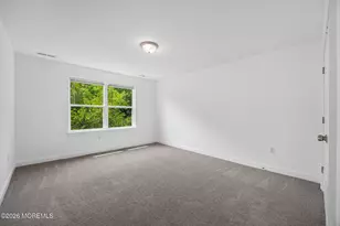 16 Emily Ct, Hazlet Township, NJ 07730 - Photo 19