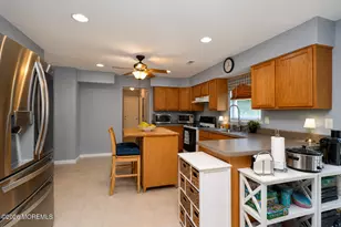 2 Sam Dr, Tinton Falls, NJ 07724 - Photo 19