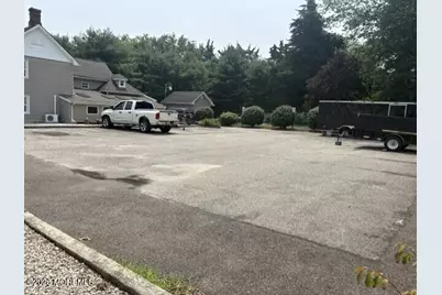 29 South Street, Lanoka Harbor, NJ 08734 - Photo 17