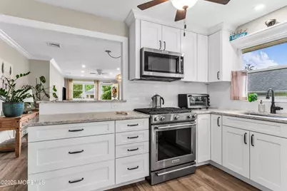 1661 Mount Everest Lane, Toms River Township, NJ 08753 - Photo 9