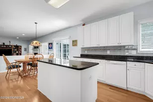 12 Windward Way, Red Bank, NJ 07701 - Photo 3