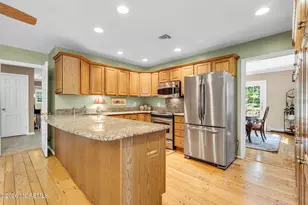200 Pelican Rd, Middletown, NJ 07748 - Photo 11