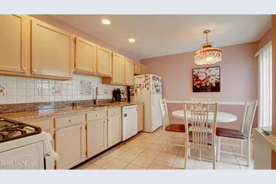 29 Hummingbird Court, Marlboro Township, NJ 07746 - Photo 15