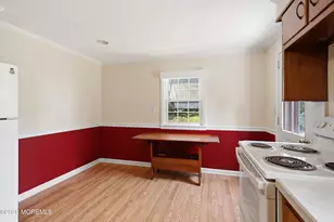 115 White St, Shrewsbury, NJ 07702 - Photo 9