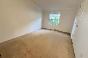 38 Village Rd, Morganville, NJ 07751 - Photo 21