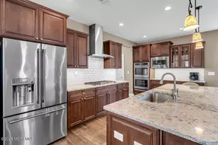 7 Festival Ct, Howell Township, NJ 07731 - Photo 9