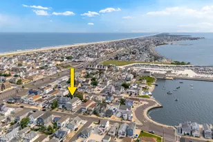 1312 Berkeley Ln, Seaside Park, NJ 08752 - Photo 3