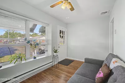 971 B Constitution Boulevard, Whiting, NJ 08759 - Photo 3