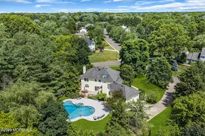 242 Williamsburg Drive, Shrewsbury, NJ 07702 - Photo 7