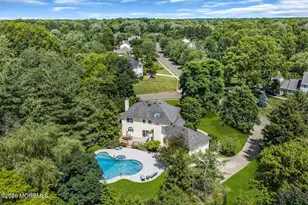 242 Williamsburg Dr, Shrewsbury, NJ 07702 - Photo 7
