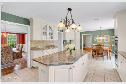 242 Williamsburg Drive, Shrewsbury, NJ 07702 - Photo 27