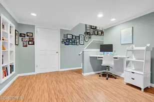 242 Williamsburg Dr, Shrewsbury, NJ 07702 - Photo 59