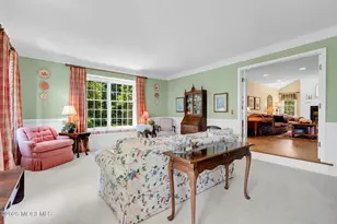 242 Williamsburg Dr, Shrewsbury, NJ 07702 - Photo 33