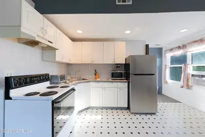 3 Crosby Lane, Port Monmouth, NJ 07758 - Photo 19
