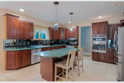 3 Crosby Lane, Port Monmouth, NJ 07758 - Photo 3