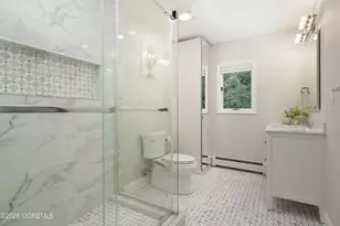 16 Wood Hollow Dr, Holmdel, NJ 07733 - Photo 37