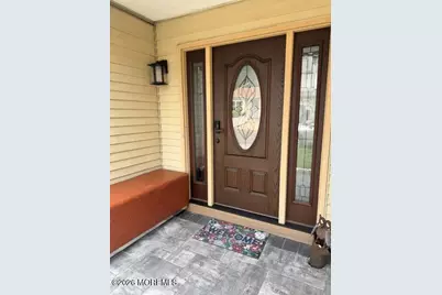 58 Thorne Lane, Matawan, NJ 07747 - Photo 3