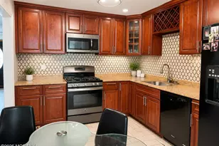 58 Thorne Ln, Matawan, NJ 07747 - Photo 7