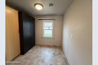 11 Cedar Avenue, North Middletown, NJ 07748 - Photo 9