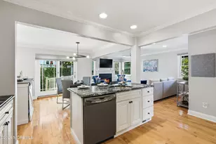 102 Marina Bay Ct, Highlands, NJ 07732 - Photo 11