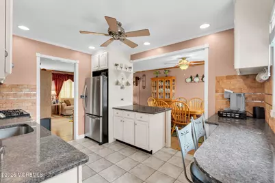 109 Redwood Place E, Brick, NJ 08724 - Photo 9