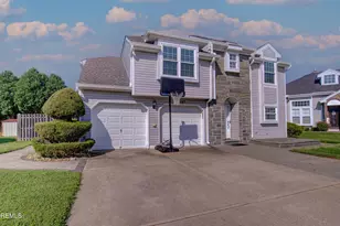 187 Kentucky Way, Freehold, NJ 07728 - Photo 29