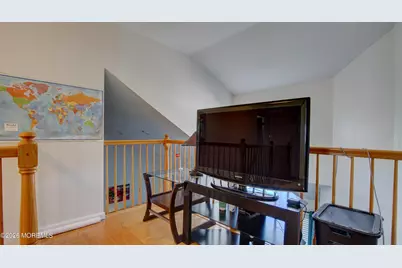 187 Kentucky Way, Freehold, NJ 07728 - Photo 11