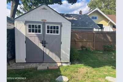 154 8th Street #A, Belford, NJ 07718 - Photo 19