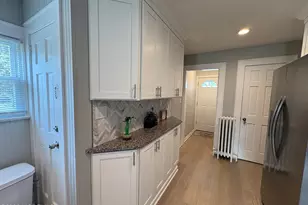 154 8th St, Belford, NJ 07718 - Photo 15