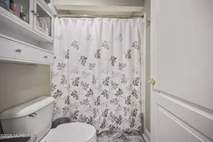 4 Breckenridge Ct, Freehold, NJ 07728 - Photo 53