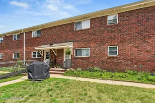 8 Juniper Ln, Eatontown, NJ 07724 - Photo 17