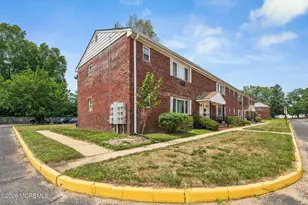 8 Juniper Ln, Eatontown, NJ 07724 - Photo 15