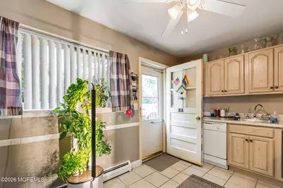 8 Juniper Lane #A, Eatontown, NJ 07724 - Photo 5