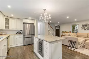 203 Florence Pl, Middletown, NJ 07748 - Photo 17