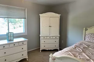 28 Spring Ct, Tinton Falls, NJ 07724 - Photo 17