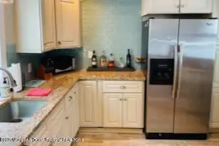 32 Beach St, Sea Bright, NJ 07760 - Photo 9