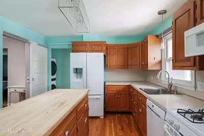 1805 Bryan Avenue, Ocean Twp, NJ 07712 - Photo 17