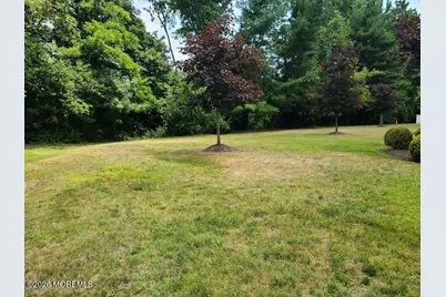 215 Clubhouse Drive, Middletown, NJ 07748 - Photo 25
