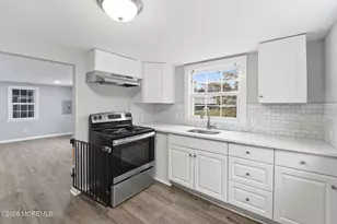 466 Stagecoach Rd, Millstone Township, NJ 08510 - Photo 5