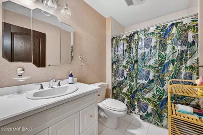 5 Grant Court, Tinton Falls, NJ 07724 - Photo 33