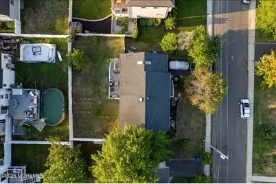 636 Monmouth Avenue, Port Monmouth, NJ 07758 - Photo 23