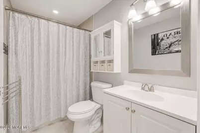 636 Monmouth Avenue, Port Monmouth, NJ 07758 - Photo 15